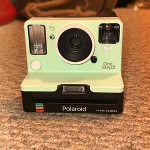 Polaroid One Step 2 i-Type Camera